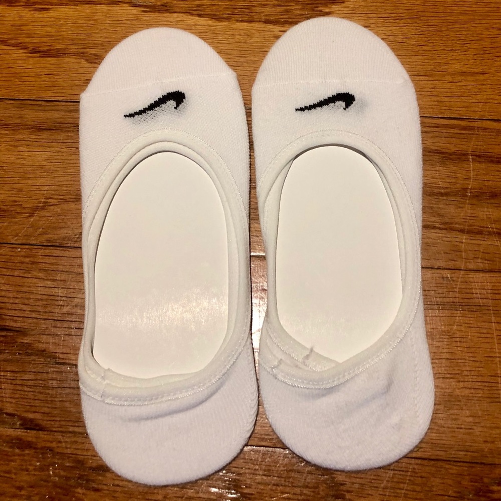 Nike Performance No-Show Liner Socks NWOT